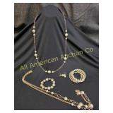 ESTATE -MULTI PIECE FAUX PEARL & GOLD TONE JEWELRY