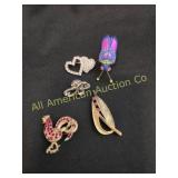 LOT OF VTGS & MID CENTURY BROOCHES/PINS