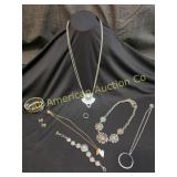 VTG SILVERTONED JEWELRY LOT WITH NICE PIECES