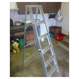 6ï¿½ Aluminum Step Ladder