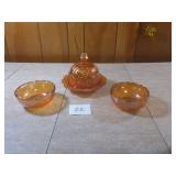 3 Pieces Carnival (butter dome base chipped)