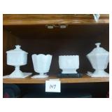 4 Pieces Milkglass