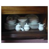 Royal Majestic China Set 16 place setting +/-