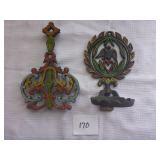 Painted Trivet (Wilton), Painted Wall Bracket