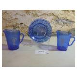 2 Shirley Temple Creamers & Dish (2 slight nicks)