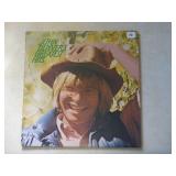 John Denverï¿½s Greats Hits Album - size 33 1/3