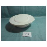 Casural Elegance Serving Bowl with Plastic Lid