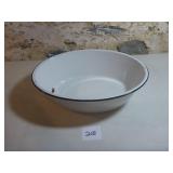 Large Oval Agate Basin