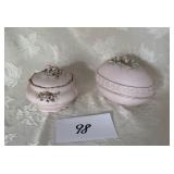 Lefton Egg & Dresser Box (some damage)