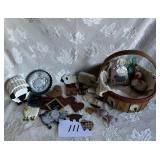 Sheep Collectibles & Decorations