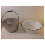 Aluminum Bucket, Agate Basin