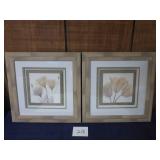 Set of 2 Flower Pictures