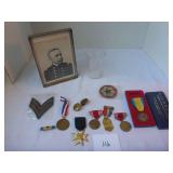 War Medals, Admiral Dewey Picture & Glass