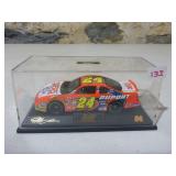 DuPont 200 Years 1:43 Stock Car 2002 in Case...