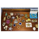 Brooches, Pins, Crown Trifari, Costume Jewelry