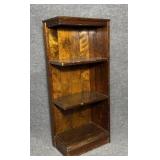 Neat Small Corner Shelf, 9' x 15' 35' h