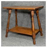 Wooden Side Table, Looks to be Maple? no name,