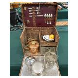 English wicker hamper