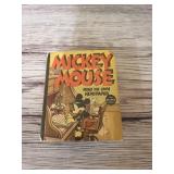 Mickey Mouse runs his own newspaper 1937 Little