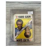 1970 Gale Sayers Topps football playing card