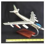 13.5" B-47 Stratojet, scale 1/100, with stand