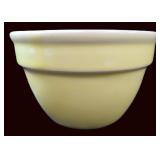 Outstanding 2.75"H Hall Kitchen Bowl