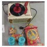 NO SHIP: Old RCA Victor Child Record Player