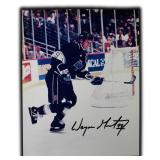 Wayne Gretzky SIGNED 8"x10"