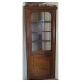 Open Back Corner Cabinet, 31'x82'