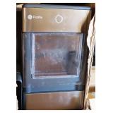 GE Profile Countertop Ice Maker