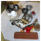 Measuring Cups and Spoons
