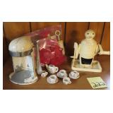 Vintage Plastic Ice Shaver, Metal Juicer, Japan