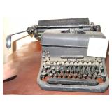Remington Rand Vintage Typewriter, NOTE: