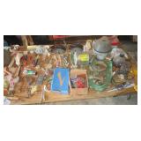 4'x8' Plywood, Saw Horses an Contents incl.