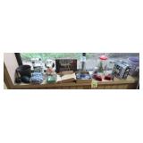 Everything in the Window incl Snoopy