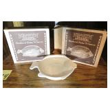 (2) Vintage Pfaltzgraff Seafood Bake N Serve