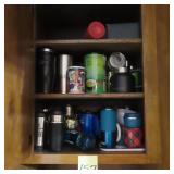 Cabinet Lot incl Travel Mugs