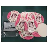 Quantity of 1976 MSA Greg Luzinski Discs