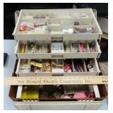 NO SHIP: large tackle box with contents incl.