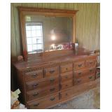 NO SHIP: Sprague Carleton, Keene, NH HRM Dresser