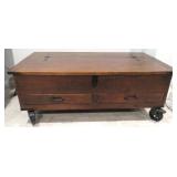 Industrial Style Lift Top Coffee Table with