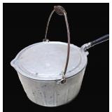 Vintage Aluminum Pot with Handle