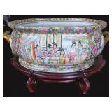 Chinese Rose Medallion Foot Bath