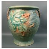Roseville Green Bushberry Sand Jar