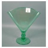 Central Uranium/Green Interior Panel Fan Vase