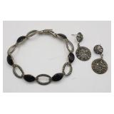 Sterling Silver Onyx  Marcasite 7in Bracelet &
