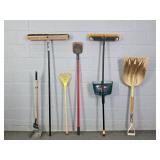 Lot True Temper & More Asst Cleaning Tools & More