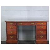 Sligh Furn Leather Top Mahogany Desk