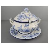 Quaria De Alcobaca Tureen And Ladle