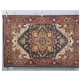 Very Nice 4x7 Area Rug